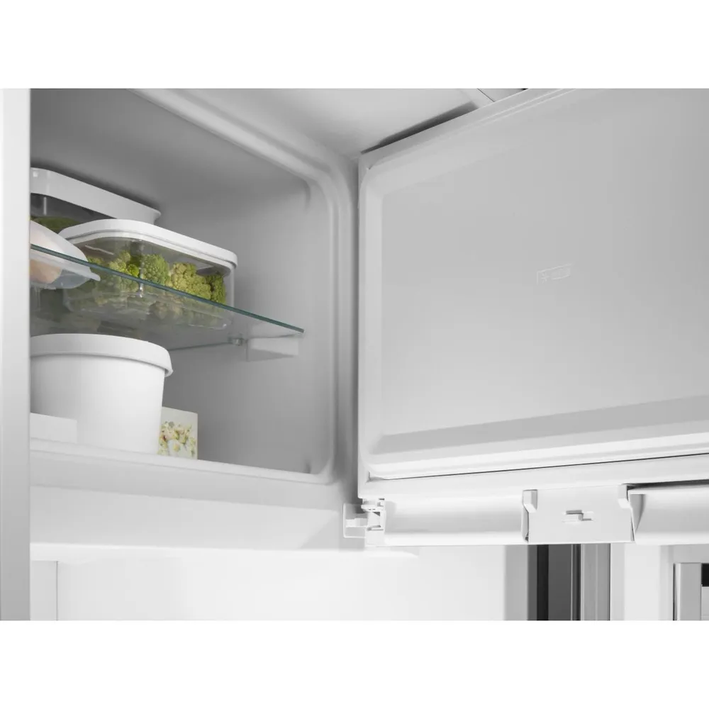 ������������ ����������� Liebherr IRe 5101-22 001