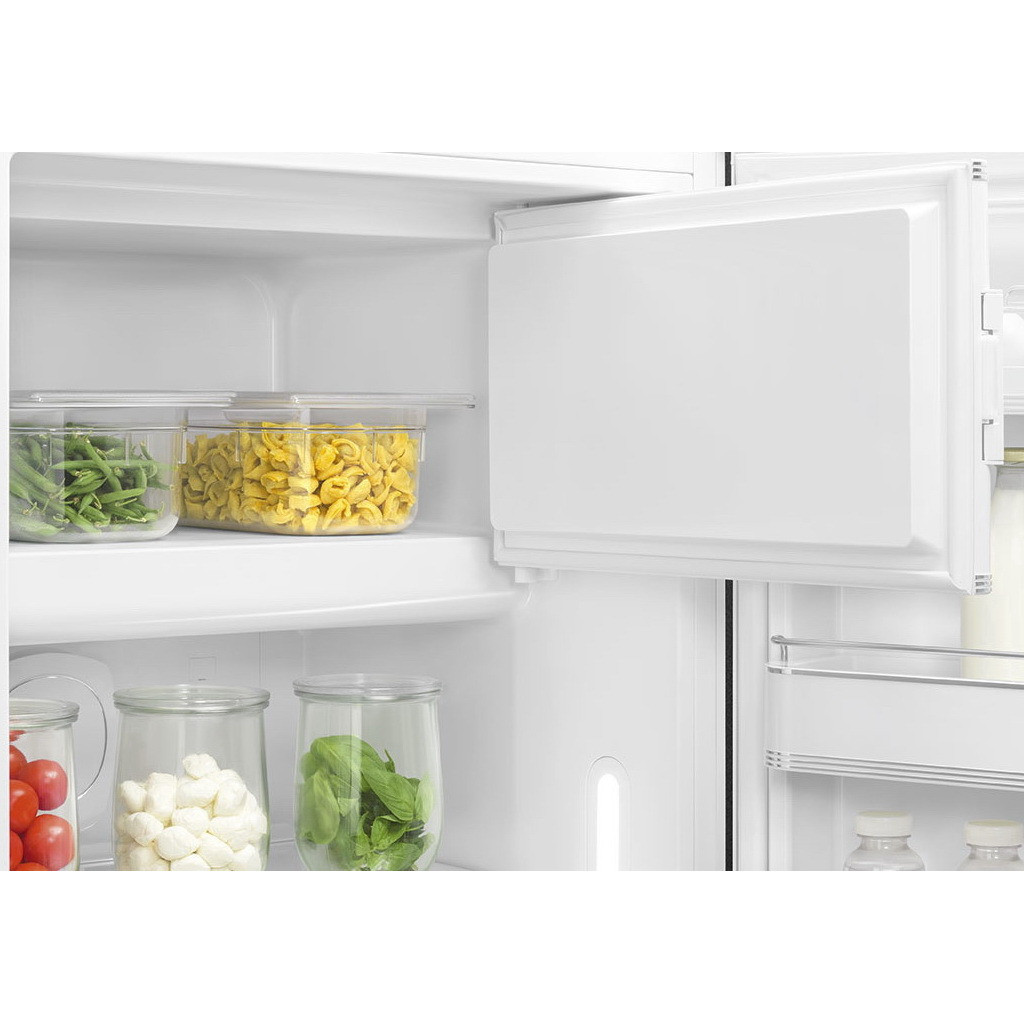 ����������� Smeg FAB28ROR6