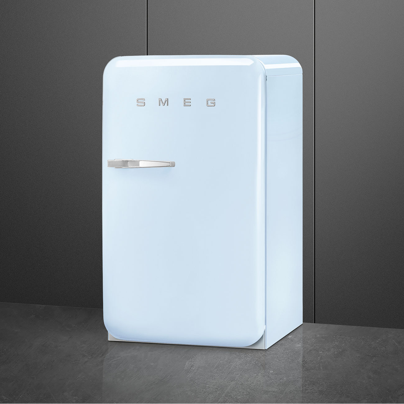 ����������� Smeg FAB10RPB6 