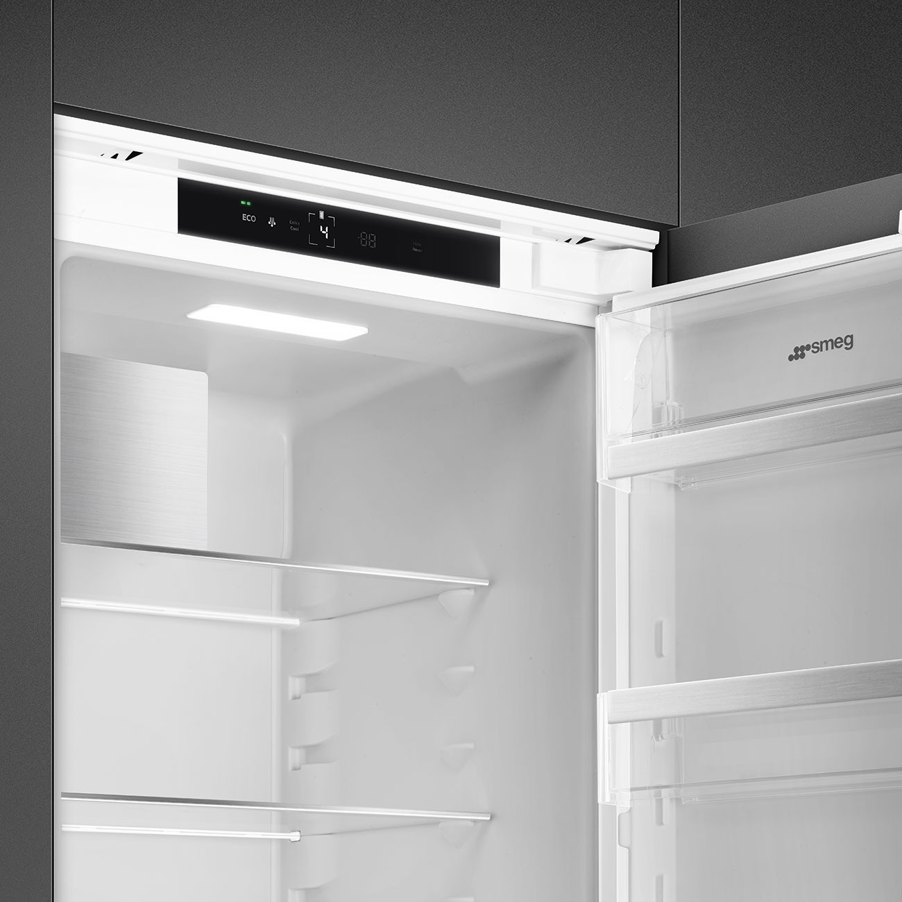����������� ������������ Smeg S9L174D1D