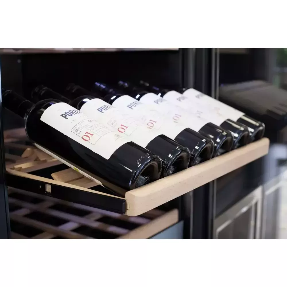 ������ ���� CASO WineComfort 126