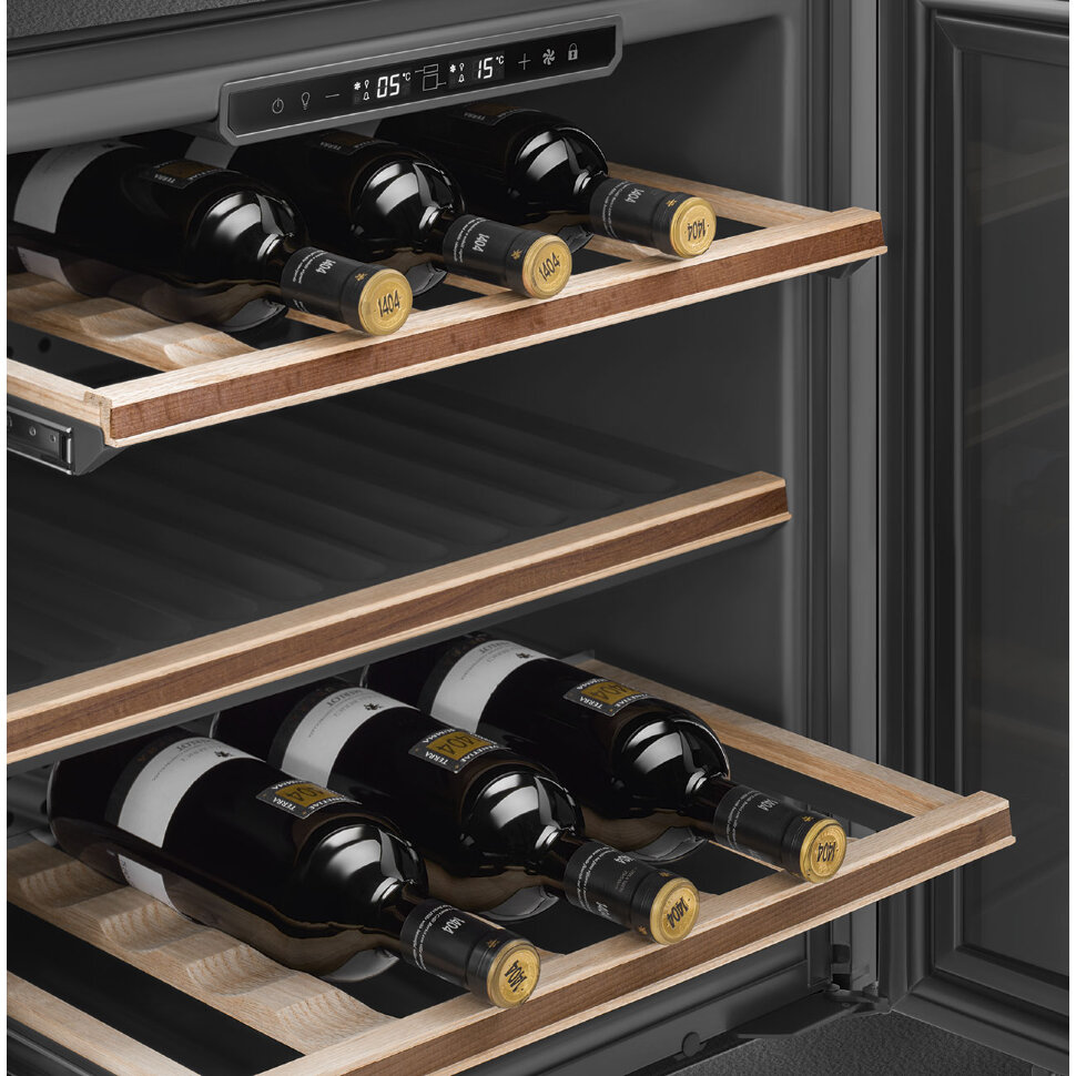 ������������ ������ ���� Smeg CVI329X3