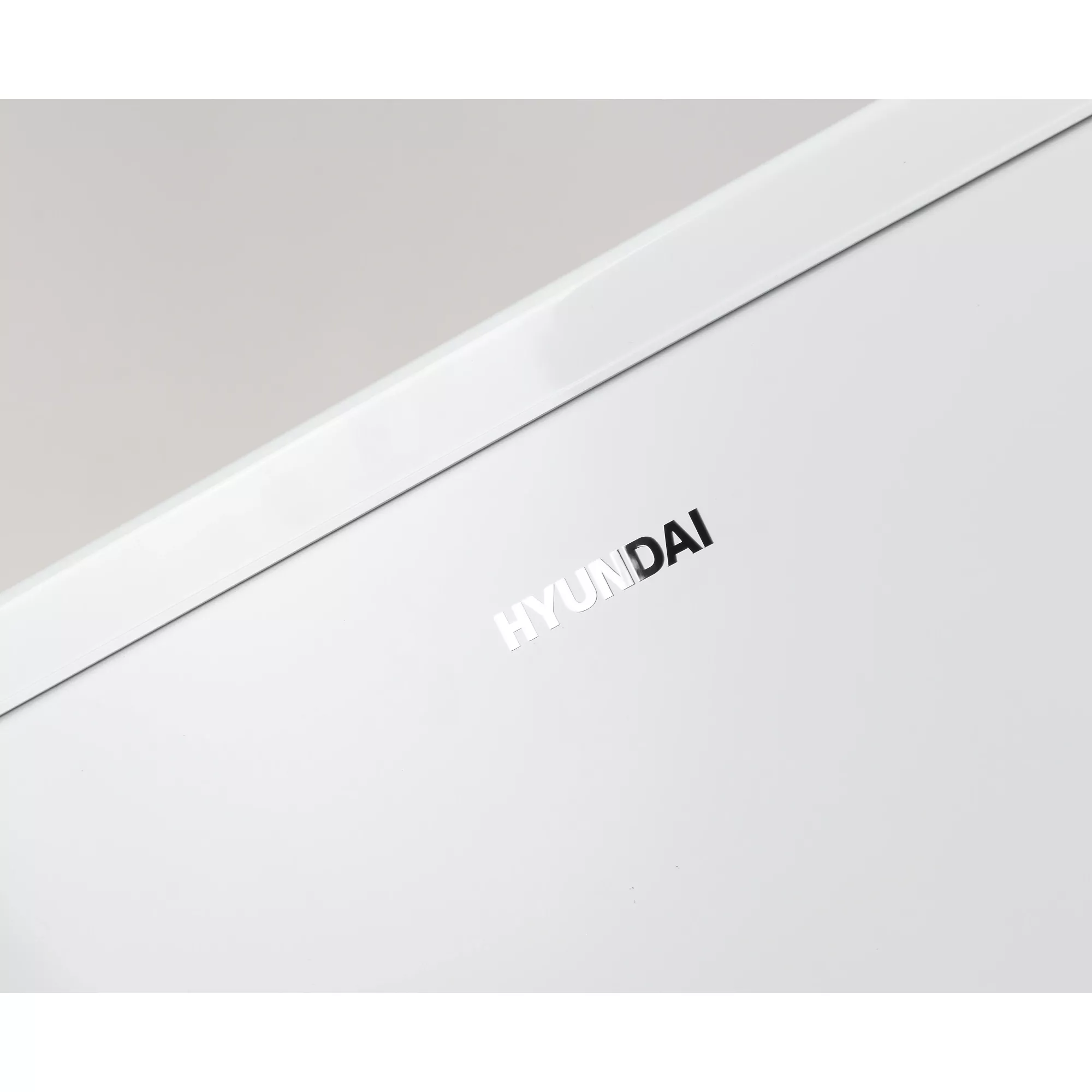 ����������� Hyundai CO1002 �����
