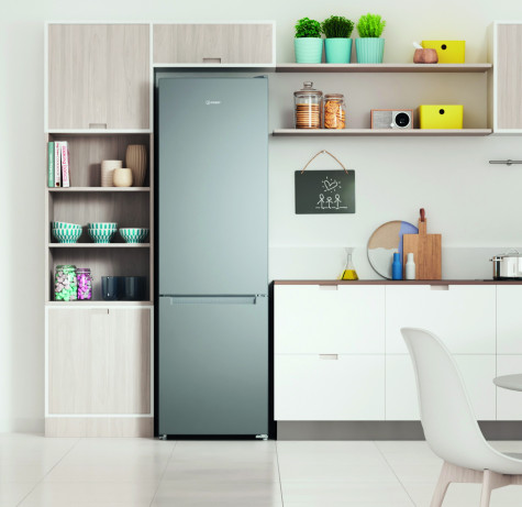 ������������ ����������� Indesit ITS 4200 G