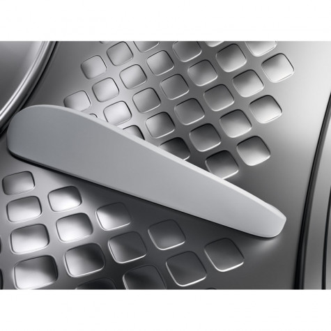 ��������� ������ � �������� ������� AEG TR9586CE