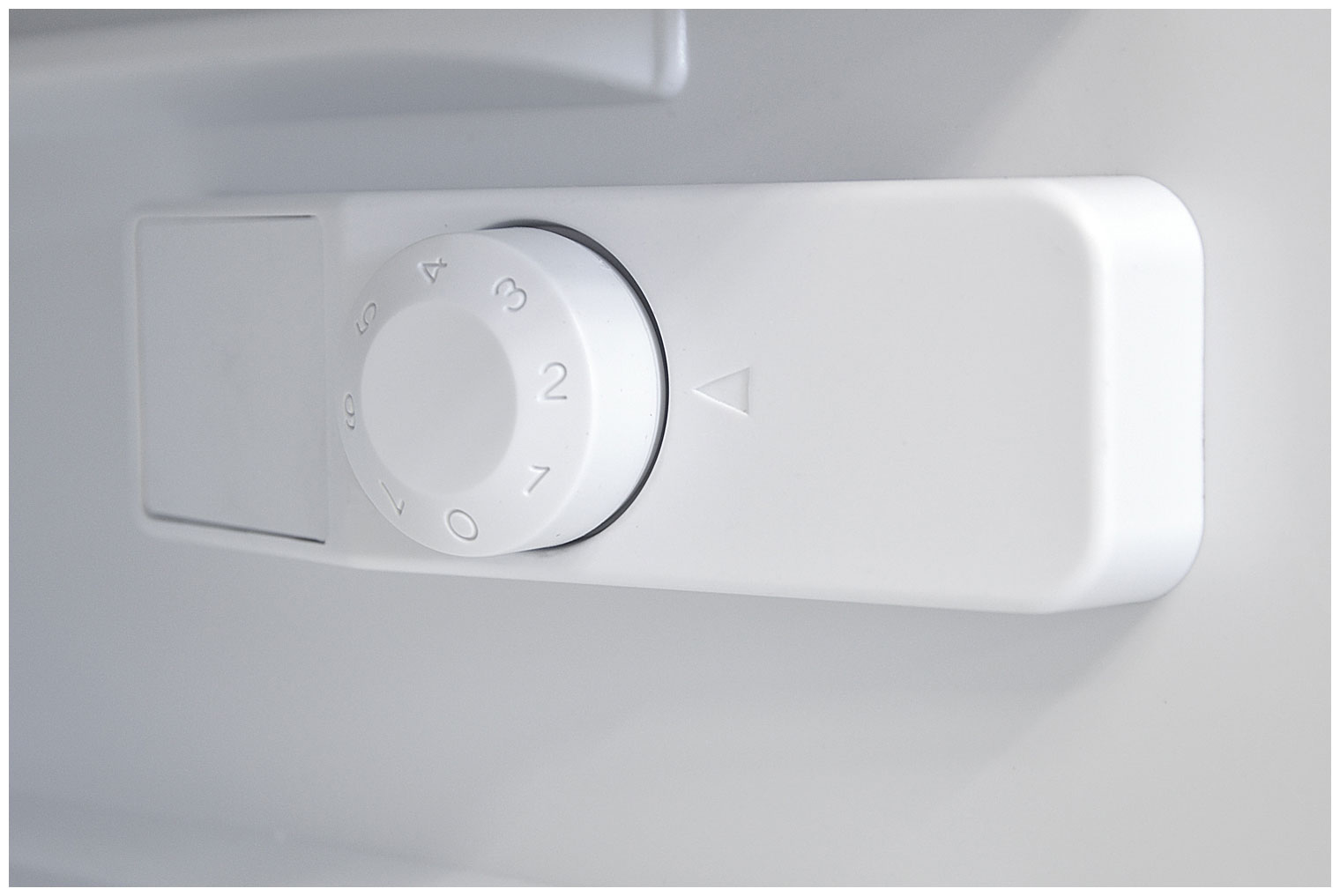 ������������ ����������� NordFrost NR 403 B