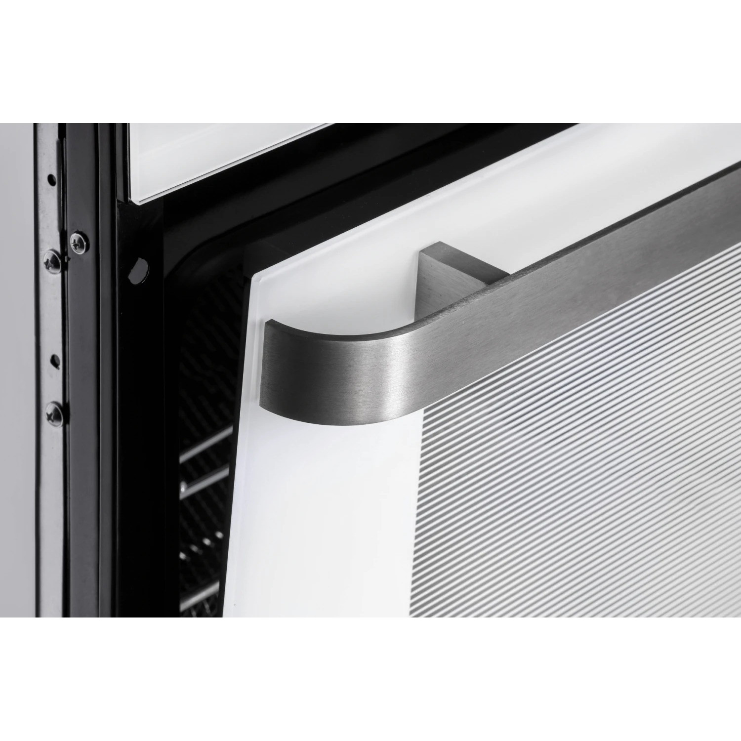 ������� ���� HIBERG VM 6193 W
