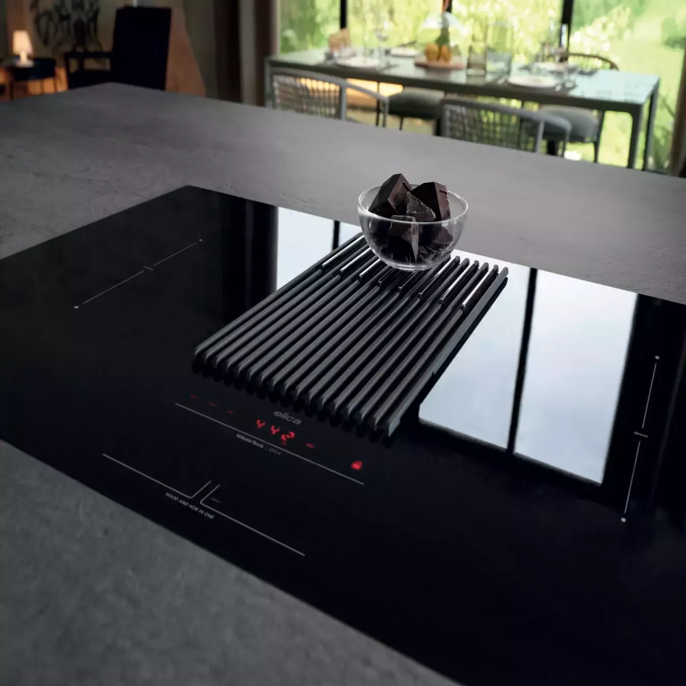 ������������ �������� ������ � �������� Elica NIKOLATESLA LIBRA EVO BL/A/83