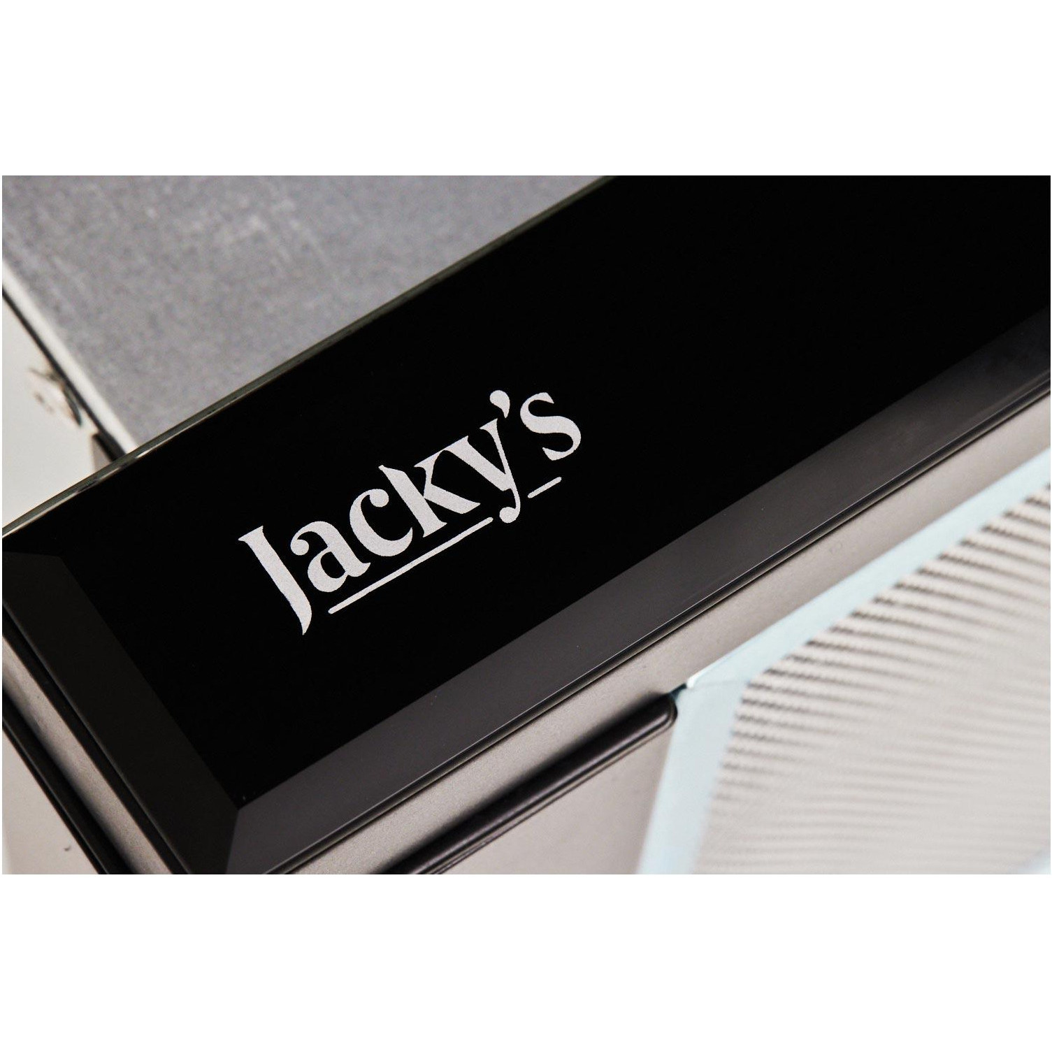 ������������ ������� Jacky
