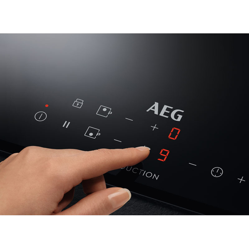 ������������ �������� ������ AEG IKB32300CB
