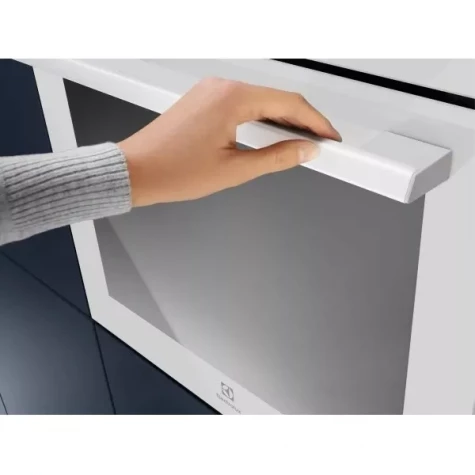 ������������� ������� ���� Electrolux EOF5F50BV �����