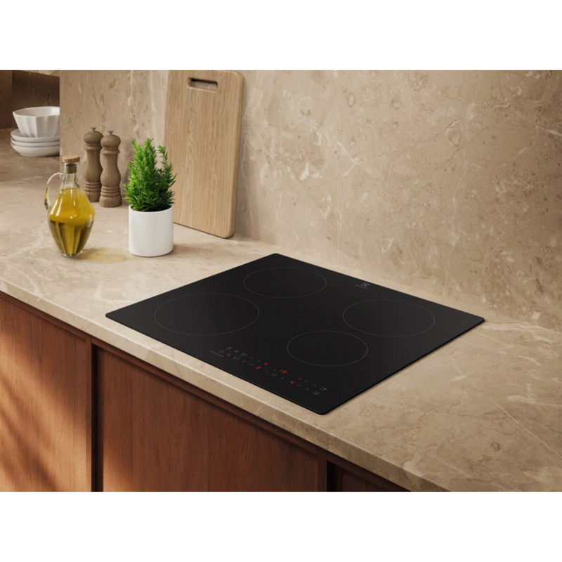 ������������ �������� ������ Electrolux EIT60433CT