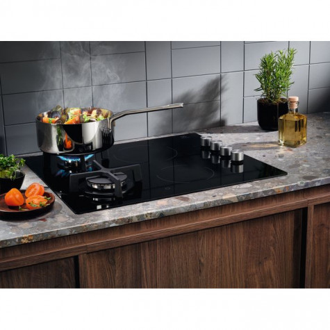 ��������������� �������� ������ Electrolux EGE6172NOK