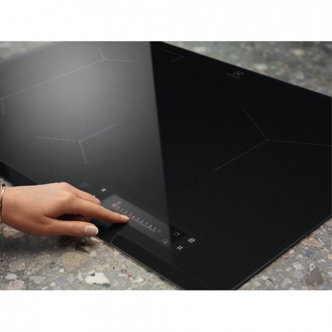 ������������ �������� ������ Electrolux EIS8648