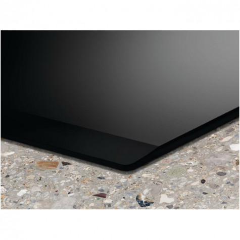 ������������ �������� ������ Electrolux EIT61443B