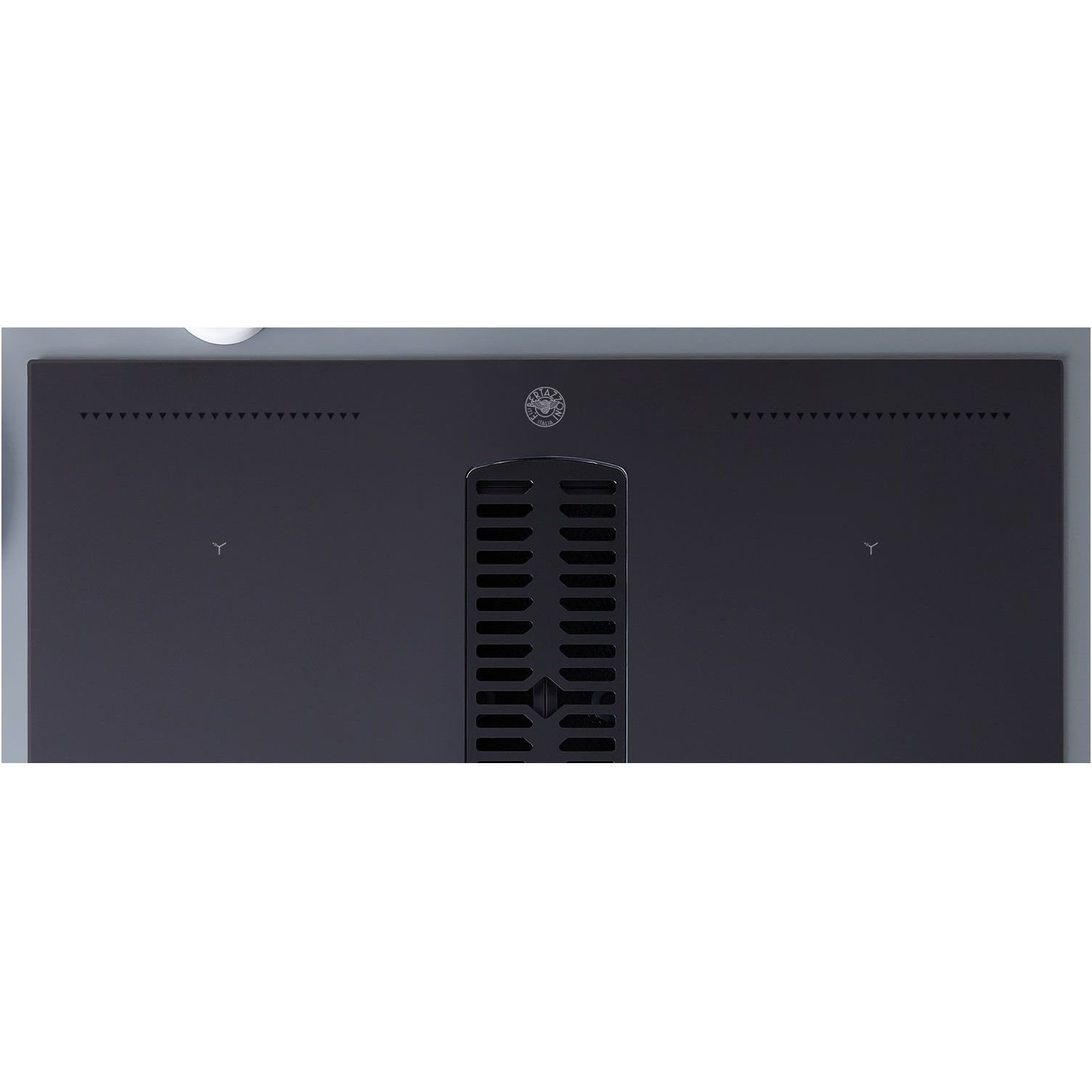 ������������ �������� ������ �� ���������� �������� Bertazzoni P904ICHNE