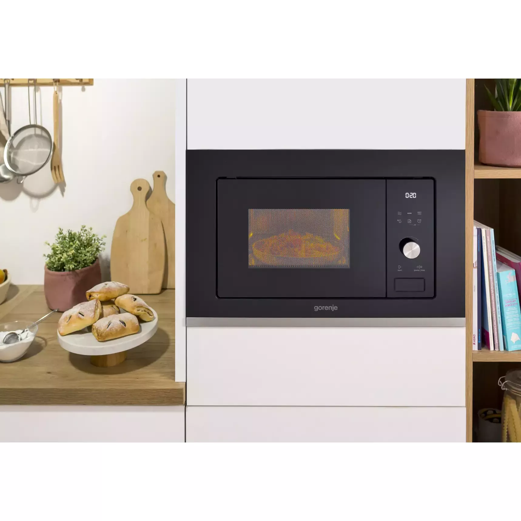 ������������ ������������� ���� Gorenje BM201AG1BG