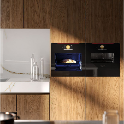 ������� ���� � ������������ � ����� Signature Kitchen Suite SKSLV2401S