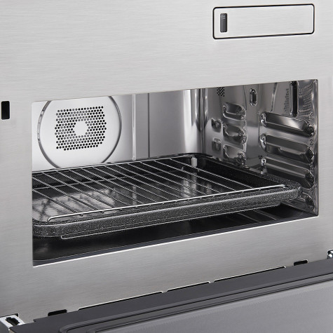 ������� ���� � ������������ � ����� Signature Kitchen Suite SKSLV2421MS