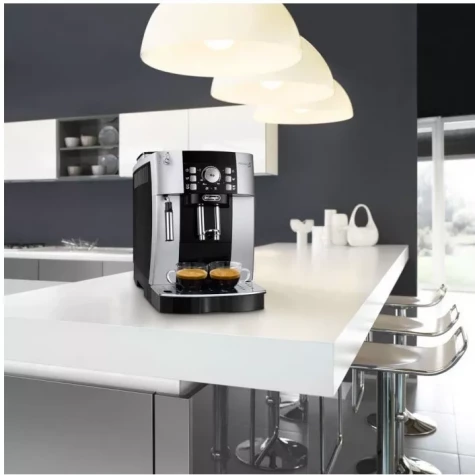 ���������� Delonghi Magnifica S ECAM 21.117.SB 1450�� �����������/������