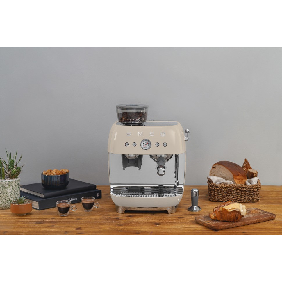 ����������-�������� Smeg EGF03CREU