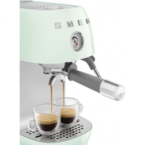 ����������-�������� Smeg ECF03PGEU