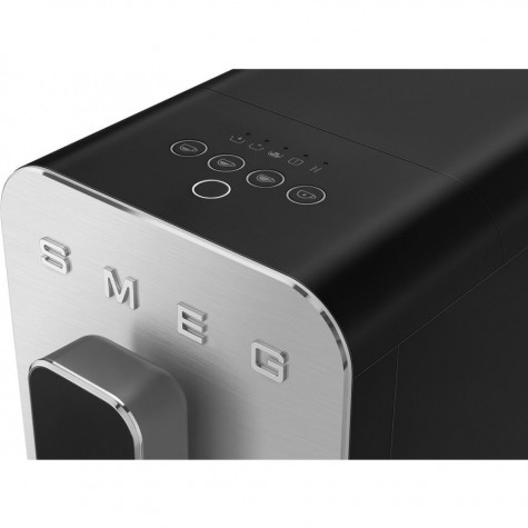 �������������� ���������� Smeg BCC11BLMEU