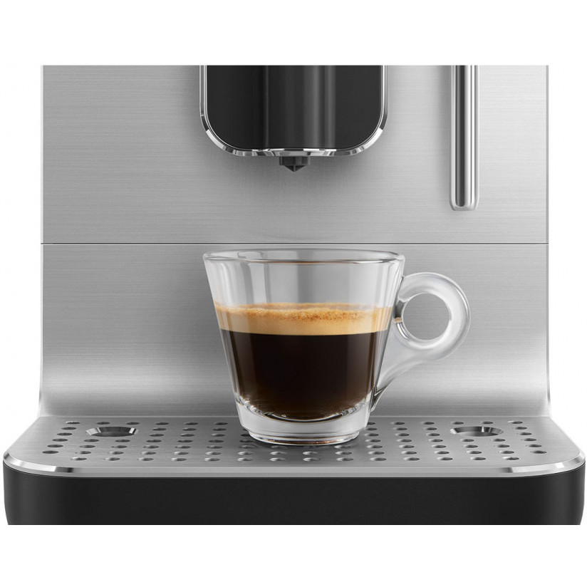 �������������� ���������� Smeg BCC12BLMEU