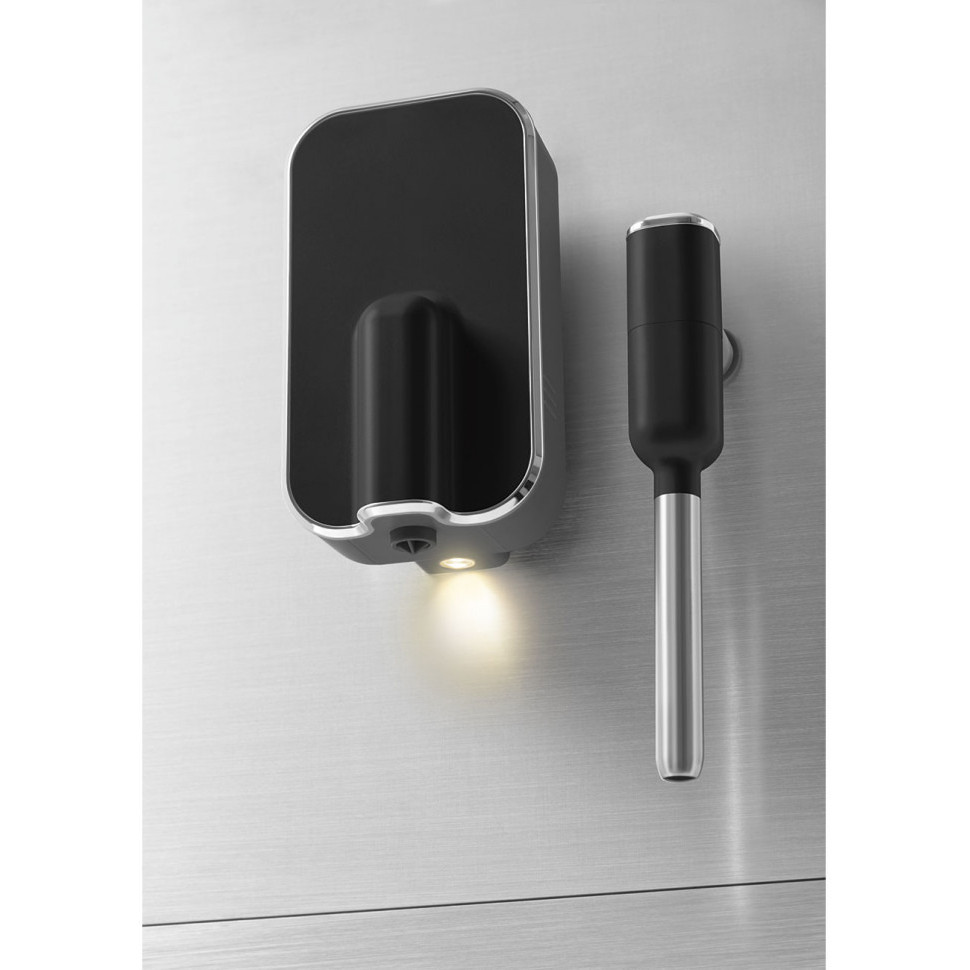 �������������� ���������� Smeg BCC12BLMEU