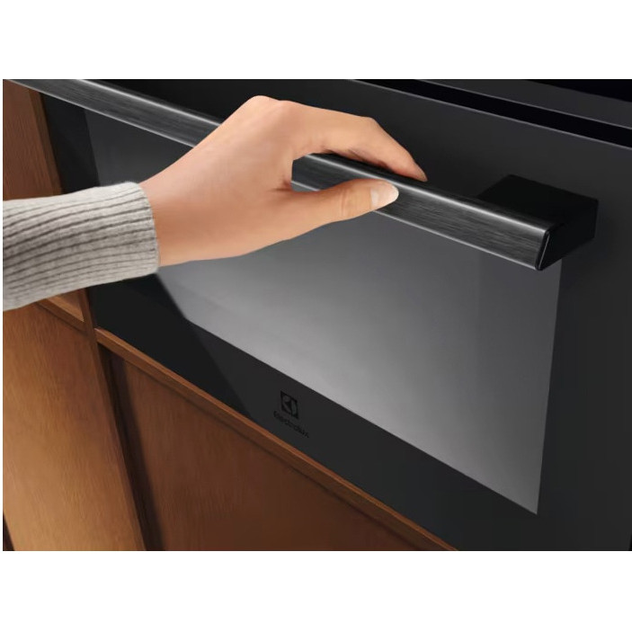������������ ������������� ���� Electrolux EVM9E2XT