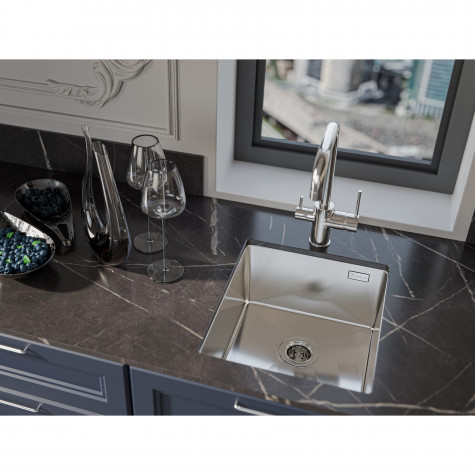 ����� Rivelato RINOX 3844 UN
