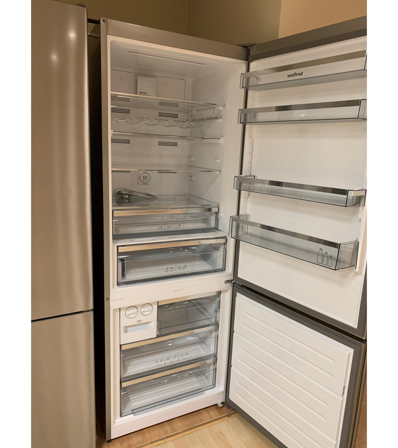 ����������� Vestfrost VF 492 GLM